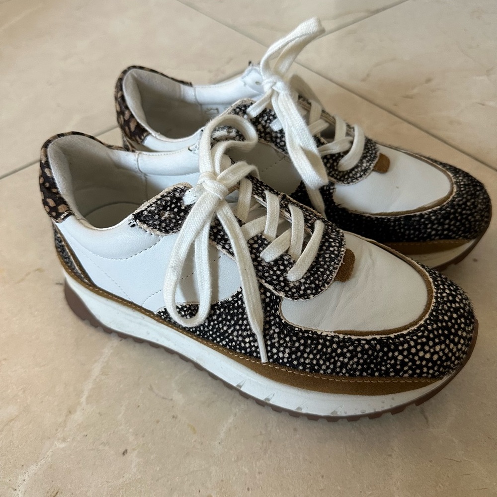 Madewell kickoff trainer sneakers in size 6
